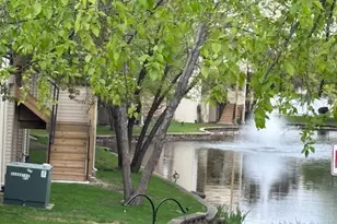 183 N Waters Edge Dr W, Glendale Heights, IL 60139 - Photo 20