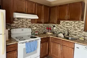 183 N Waters Edge Dr W, Glendale Heights, IL 60139 - Photo 14