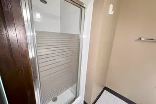 183 N Waters Edge Dr W, Glendale Heights, IL 60139 - Photo 16