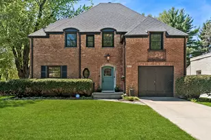1400 Lincoln St, Evanston, IL 60201 - Photo 1