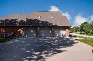 2768 Kokopelli Dr, Marion, IL 62959 - Photo 6