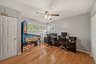 8243 N Washington St, Niles, IL 60714 - Photo 12