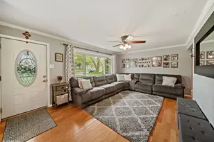8243 N Washington St, Niles, IL 60714 - Photo 4