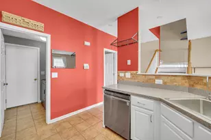 574 N Fox Trl, Round Lake, IL 60073 - Photo 18