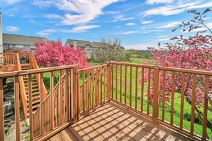 574 N Fox Trl, Round Lake, IL 60073 - Photo 10