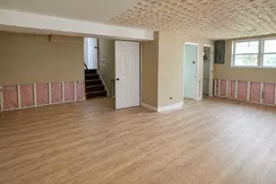 17516 Butternut Rd, Hazel Crest, IL 60429 - Photo 6