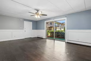 6136 S Kensington Ave, Countryside, IL 60525 - Photo 8