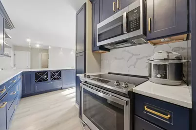 1325 N State Parkway #18D, Chicago, IL 60610 - Photo 14
