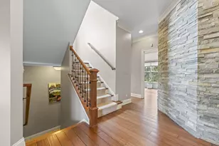 601 Oak Ln, South Elgin, IL 60177 - Photo 4