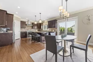 601 Oak Ln, South Elgin, IL 60177 - Photo 14