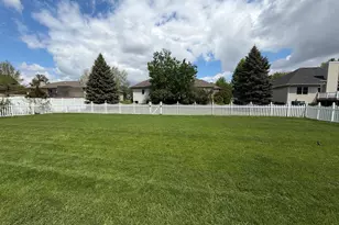 808 E Margaret Ln, Bourbonnais, IL 60914 - Photo 36