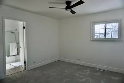 2018 E Ivy Lane, Mount Prospect, IL 60056 - Photo 14