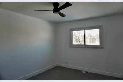 2018 E Ivy Lane, Mount Prospect, IL 60056 - Photo 18
