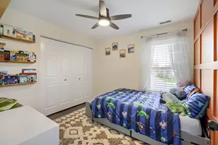 1310 W Darlington Cir, Hoffman Estates, IL 60169 - Photo 18