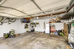 1310 W Darlington Cir, Hoffman Estates, IL 60169 - Photo 22