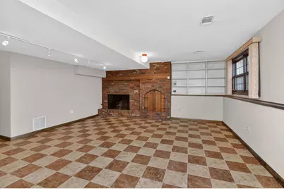 8607 Main Street, Downers Grove, IL 60516 - Photo 22