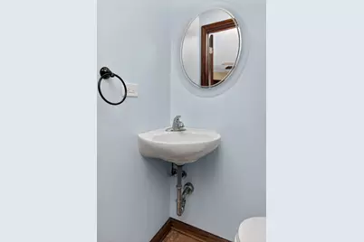 8607 Main Street, Downers Grove, IL 60516 - Photo 14