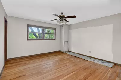 8607 Main Street, Downers Grove, IL 60516 - Photo 16
