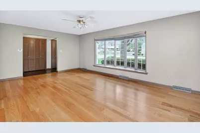 8607 Main Street, Downers Grove, IL 60516 - Photo 6