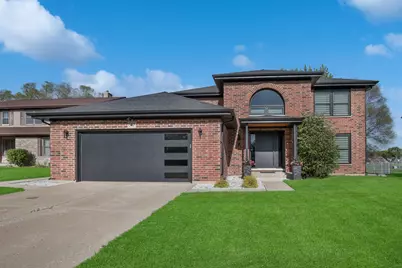 810 Kent Circle, Bartlett, IL 60103 - Photo 1