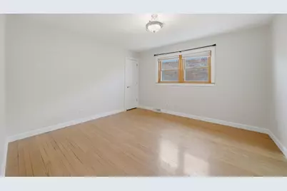 3919 N Cumberland Avenue, Chicago, IL 60634 - Photo 10
