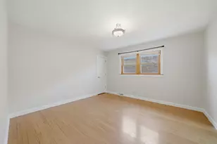 3919 N Cumberland Ave, Chicago, IL 60634 - Photo 10