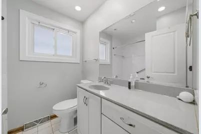 3919 N Cumberland Avenue, Chicago, IL 60634 - Photo 14