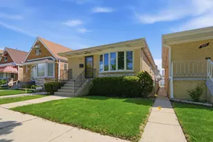 3919 N Cumberland Ave, Chicago, IL 60634 - Photo 2