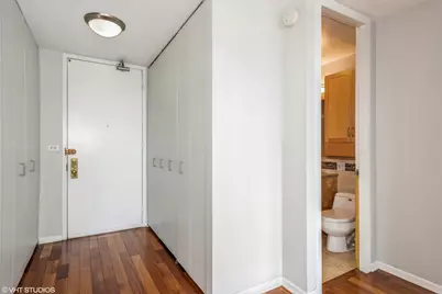 655 W Irving Park Road #1903, Chicago, IL 60613 - Photo 12