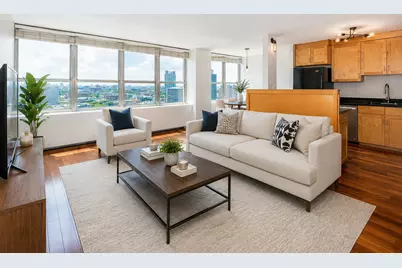 655 W Irving Park Road #1903, Chicago, IL 60613 - Photo 4