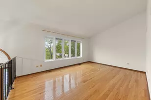 9371 Windsor Pkwy, Tinley Park, IL 60487 - Photo 4