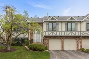 9371 Windsor Pkwy, Tinley Park, IL 60487 - Photo 2