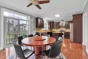 456 Arbor Ln, Wood Dale, IL 60191 - Photo 10