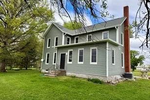 17767 2400 N Ave, Walnut, IL 61376 - Photo 2