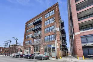 215 N Aberdeen St, Chicago, IL 60607 - Photo 2