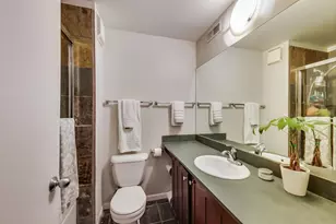 215 N Aberdeen St, Chicago, IL 60607 - Photo 24
