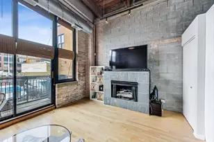 215 N Aberdeen St, Chicago, IL 60607 - Photo 16