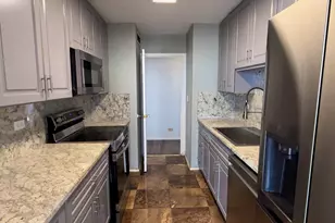 6301 N Sheridan Rd, Chicago, IL 60660 - Photo 10