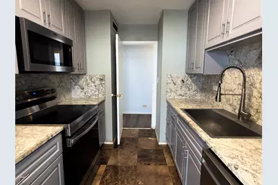 6301 N Sheridan Road #24E, Chicago, IL 60660 - Photo 12