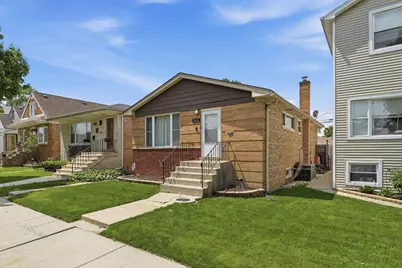 3416 N Oriole Avenue, Chicago, IL 60634 - Photo 1
