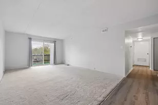 8025 Woodglen Ln, Downers Grove, IL 60516 - Photo 14