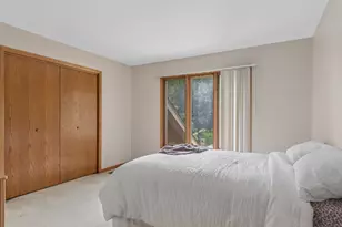 2374 Pepper Tree Ct, Lisle, IL 60532 - Photo 14