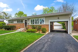 827 N Gibbons Ave, Arlington Heights, IL 60004 - Photo 22