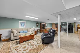 827 N Gibbons Ave, Arlington Heights, IL 60004 - Photo 12