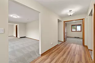 10817 Bonnie Brae Rd, Huntley, IL 60142 - Photo 16