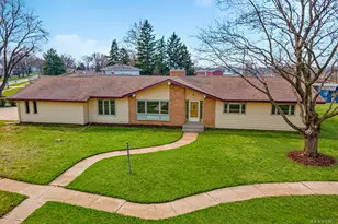 10817 Bonnie Brae Rd, Huntley, IL 60142 - Photo 24