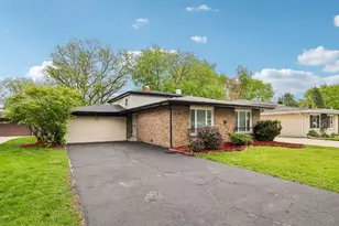15631 East End Ave, Dolton, IL 60419 - Photo 2