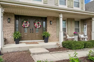 1450 Canter Ln, Bartlett, IL 60103 - Photo 2