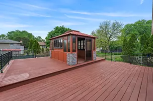 10403 Broadmoor Dr, Palos Hills, IL 60465 - Photo 16