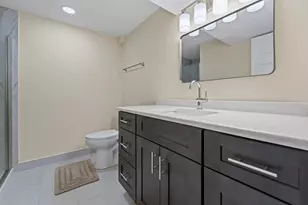 10403 Broadmoor Dr, Palos Hills, IL 60465 - Photo 6